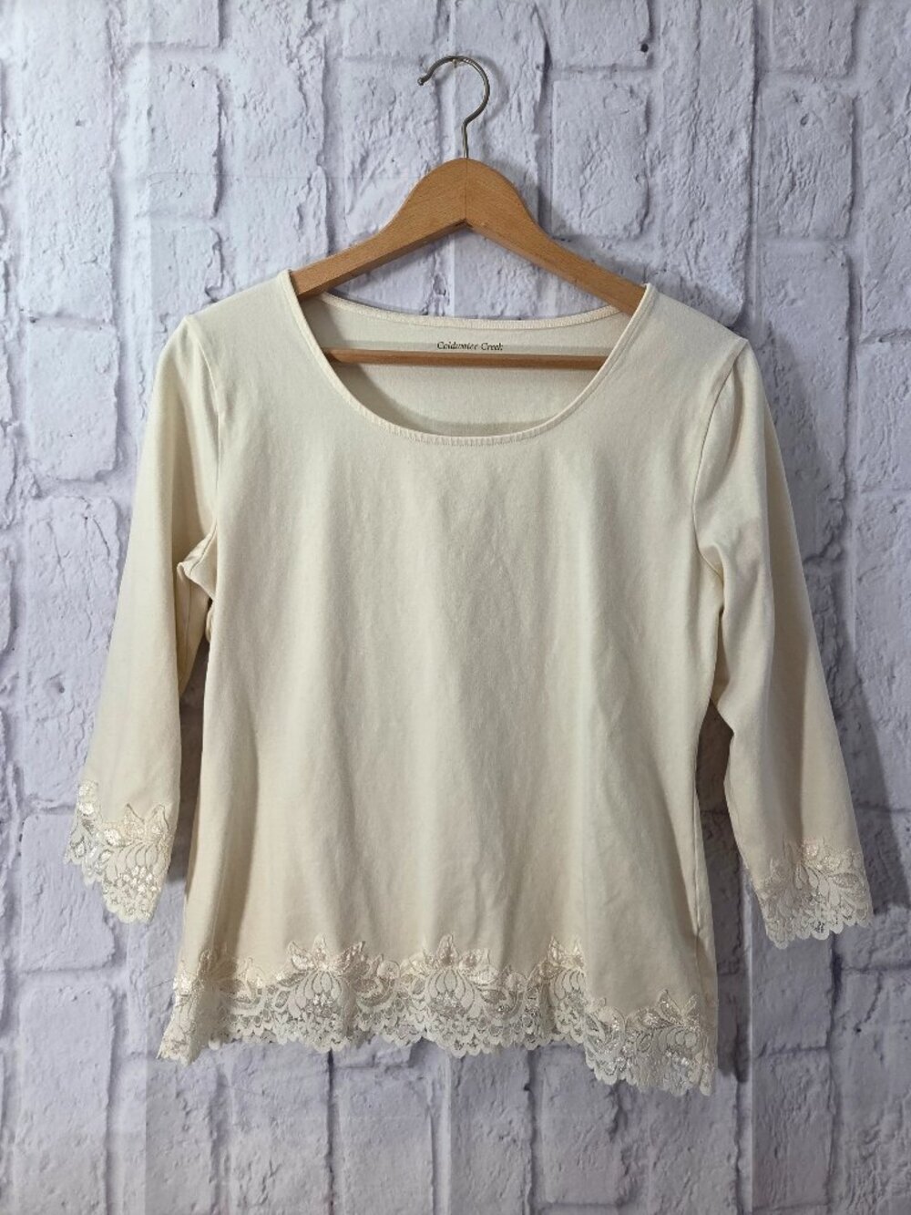Coldwater Creek Small Pale Yellow Round Neck Quarter Sleeve Lace Trim Blouse